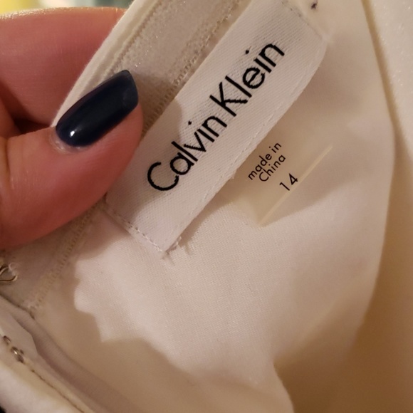 Calvin Klein stunning white diamond cut out dress! - Picture 7 of 8
